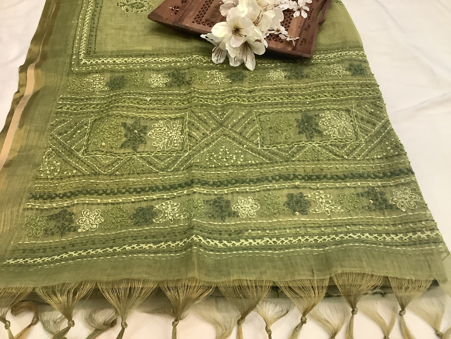 Green Pure Linen Chikankari Saree